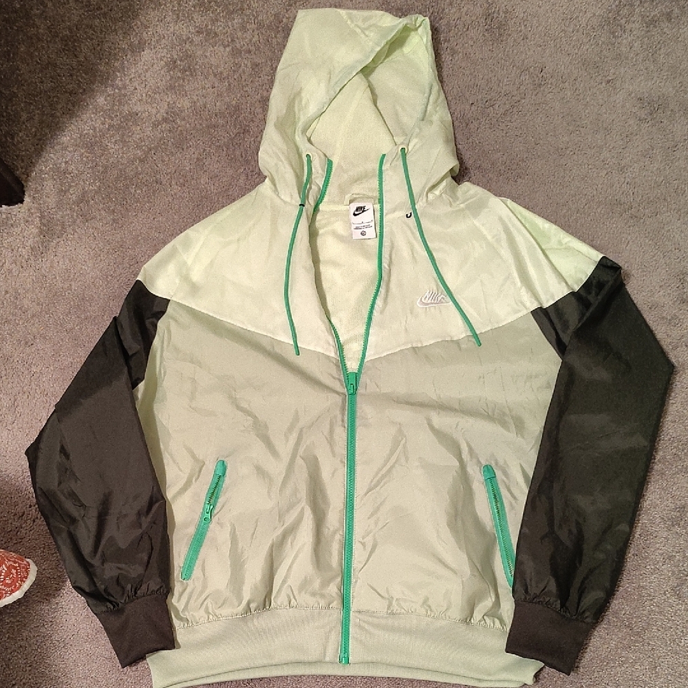Nike Two-Tone Windbreaker Jacket